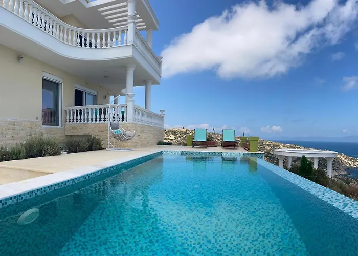 Villa Ulyana Kriaritsi - Athos Sea View & Spa