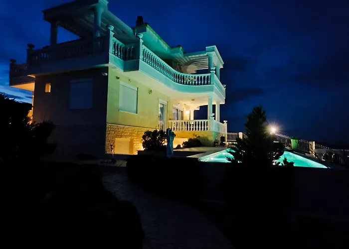 Villa Ulyana Kriaritsi - Athos Sea View & Spa