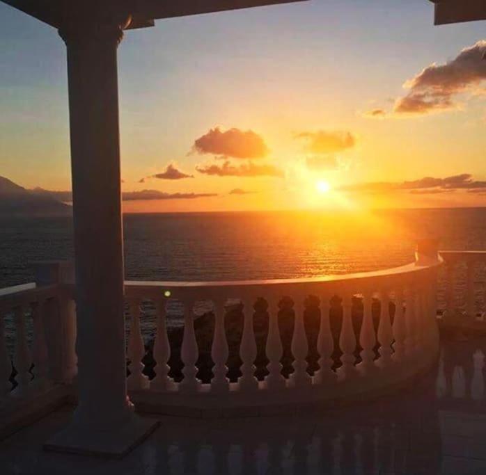 Apartmán Ulyana - Athos Sea View & *